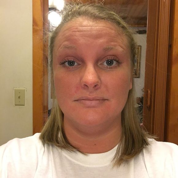 Meet your Posher, Julia - Picture 1 of 1